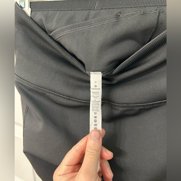 lululemon athletica Charcoal textured Leggings - Picture 3 of 7